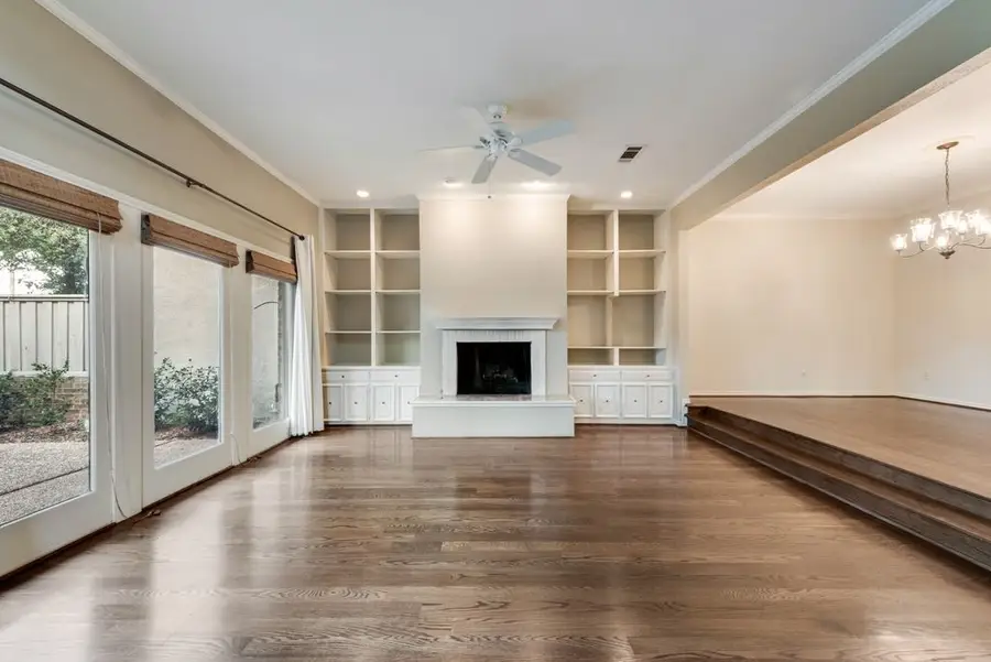 4150 Woodcreek Drive, Dallas, TX 75220 - Image #2