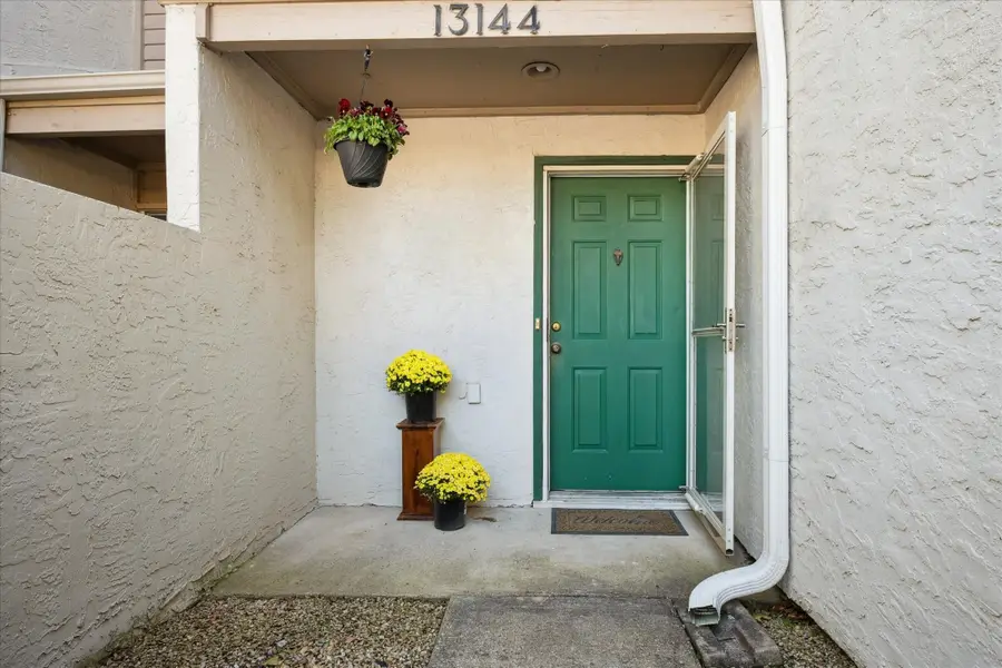 13144 Burninglog Lane, Dallas, TX 75243 - Image #2