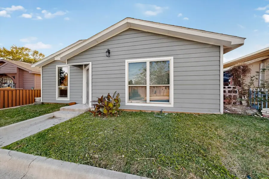 2007 Red Cloud Drive, Dallas, TX 75217 - Image #2