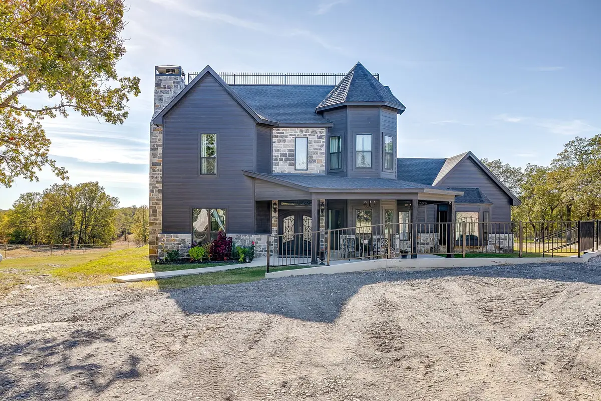 194 County Road 3551, Paradise, TX 76073 - Image #1