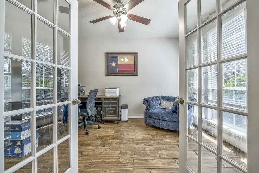 1109 Brandy Court, Midlothian, TX 76065 - Image #3