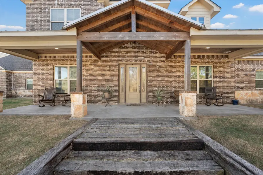 2370 Garrett Lane, China Spring, TX 76633 - Image #2