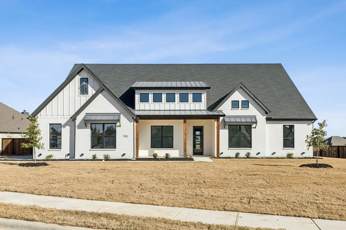 2000 Vanderbilt Drive, Weatherford, TX 76088 - Image #1