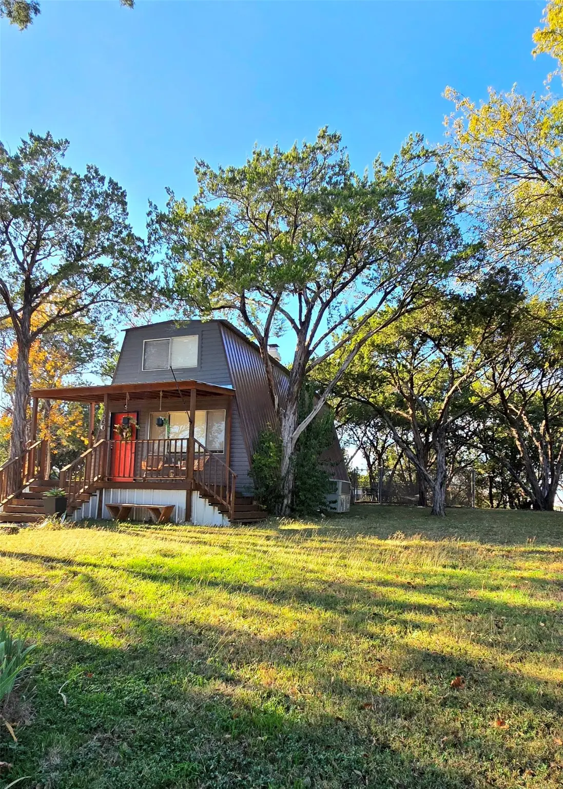 1630 S Chisholm Trail, Granbury, TX 76048 - Image #1