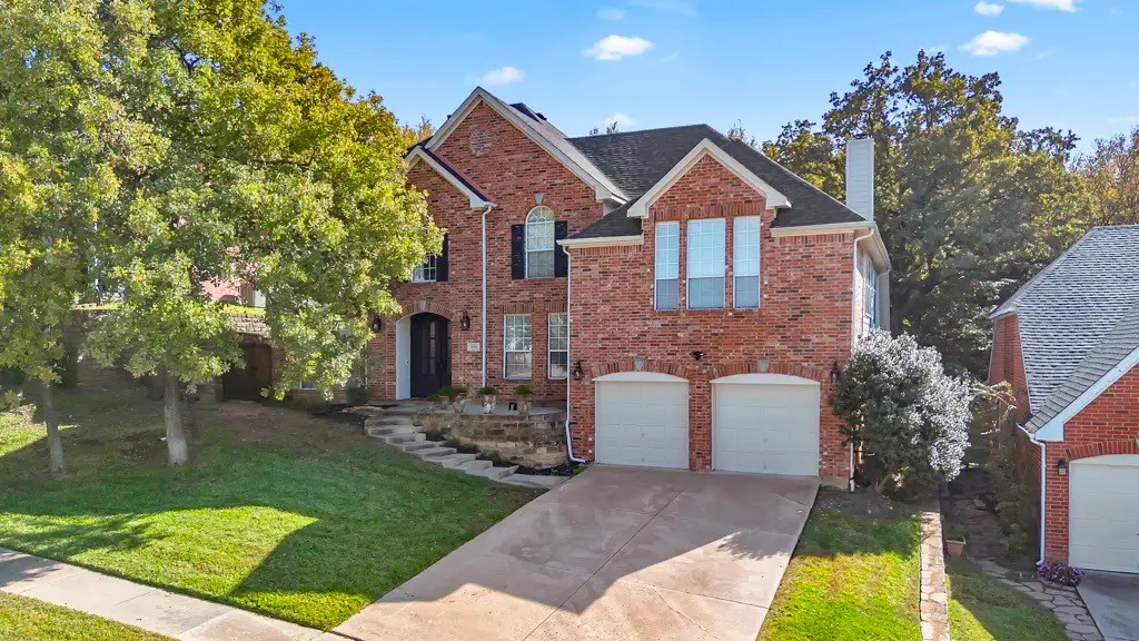 3589 Boxwood Drive, Grapevine, TX 76051 - Image #1