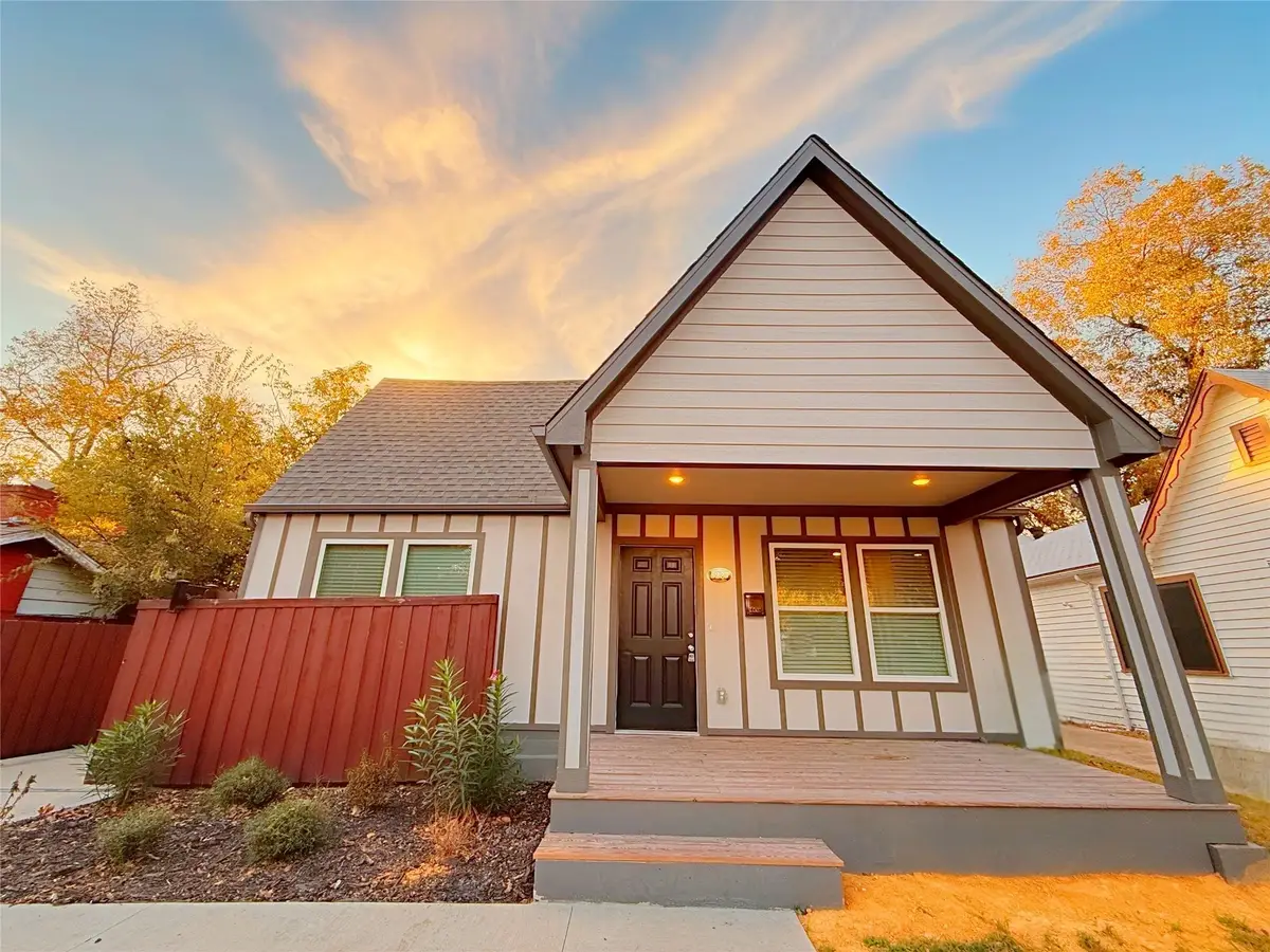 5227 Saint Charles Avenue, Dallas, TX 75223 - Image #1