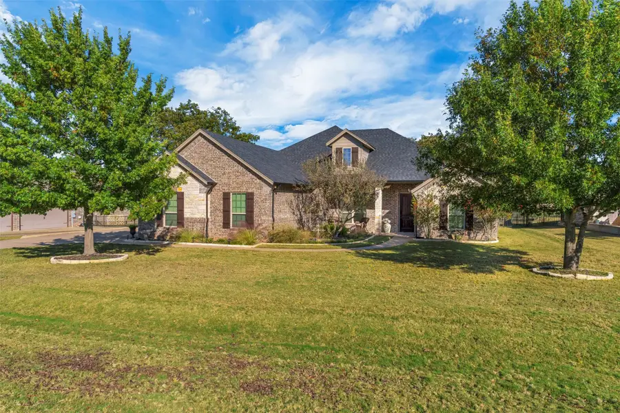 6429 Pinehurst Drive, Granbury, TX 76049 - Image #2