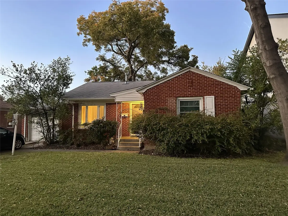 3723 Manana Drive, Dallas, TX 75220 - Image #1