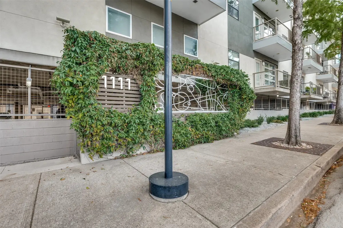 1111 S Akard Street #300, Dallas, TX 75215 - Image #1