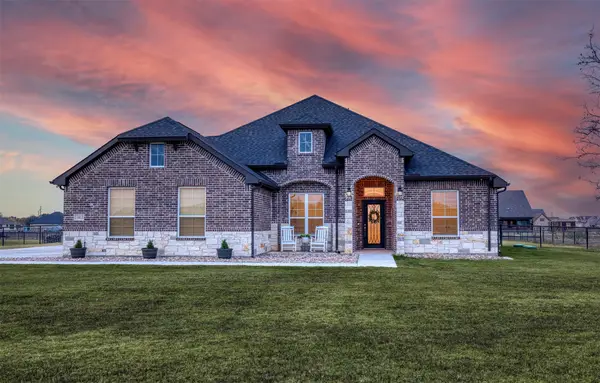 13415 Metz Rd, Sanger, TX 76266