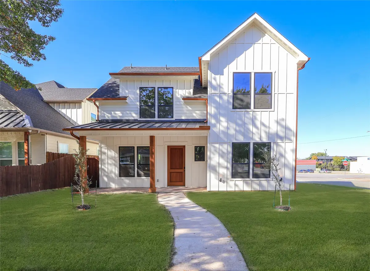 2900 8th Avenue, Fort Worth, TX 76110 - Image #1