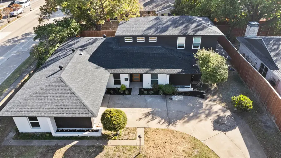 15655 Regal Hill Circle, Dallas, TX 75248 - Image #2