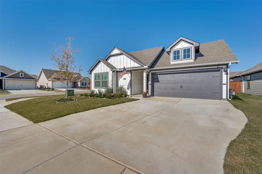 13101 Rich Lane, Providence Village, TX 76227 - Image #2