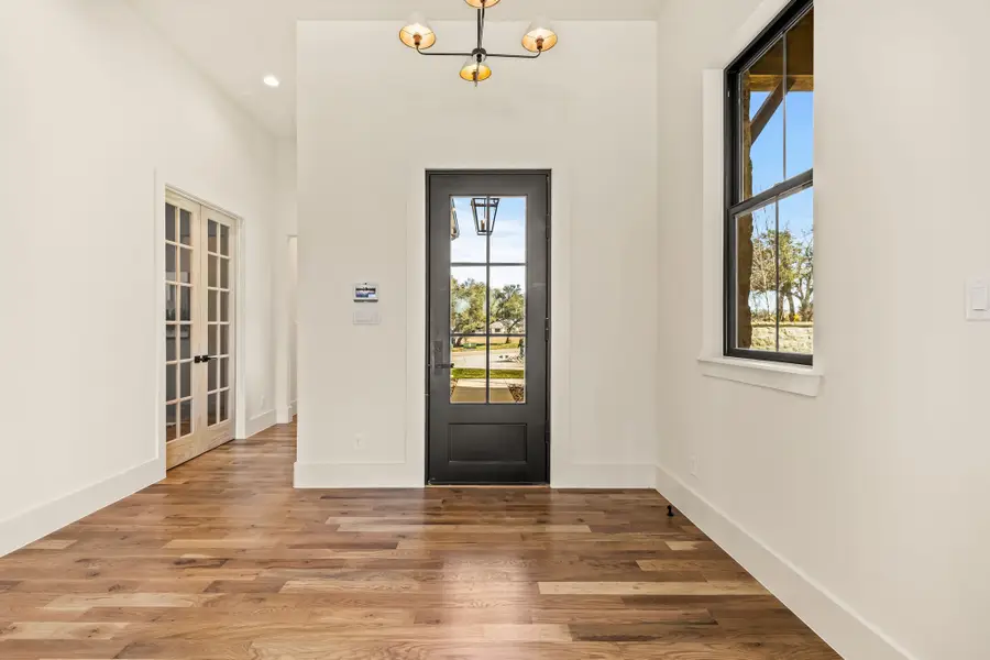 513 Royal Santana Run, Weatherford, TX 76087 - Image #2