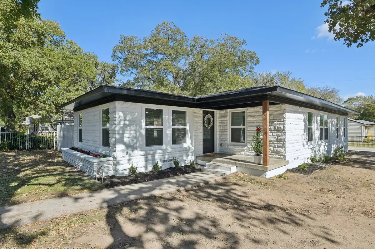 1428 Hawley Lane, Dallas, TX 75217 - Image #1