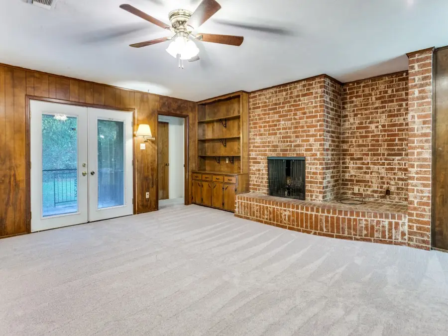 4017 Burkett Drive, Benbrook, TX 76116 - Image #2