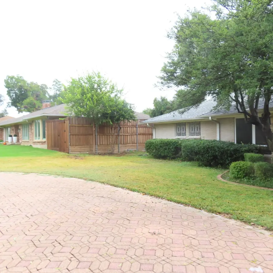 14214 Edgecrest Drive, Dallas, TX 75254 - Image #3