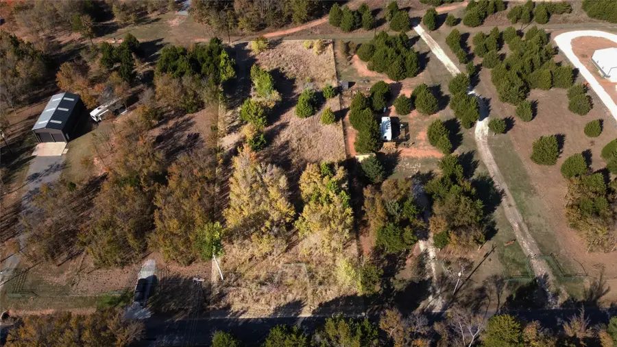 1439 Cedar Mills Road, Gordonville, TX 76245 - Image #2