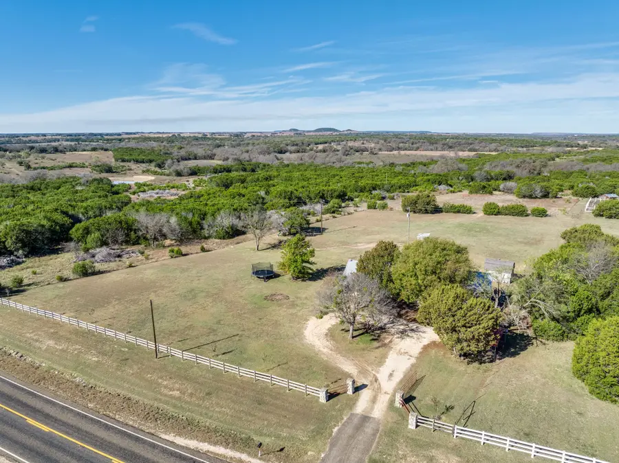 7938 Fm 927, Walnut Springs, TX 76690 - Image #3