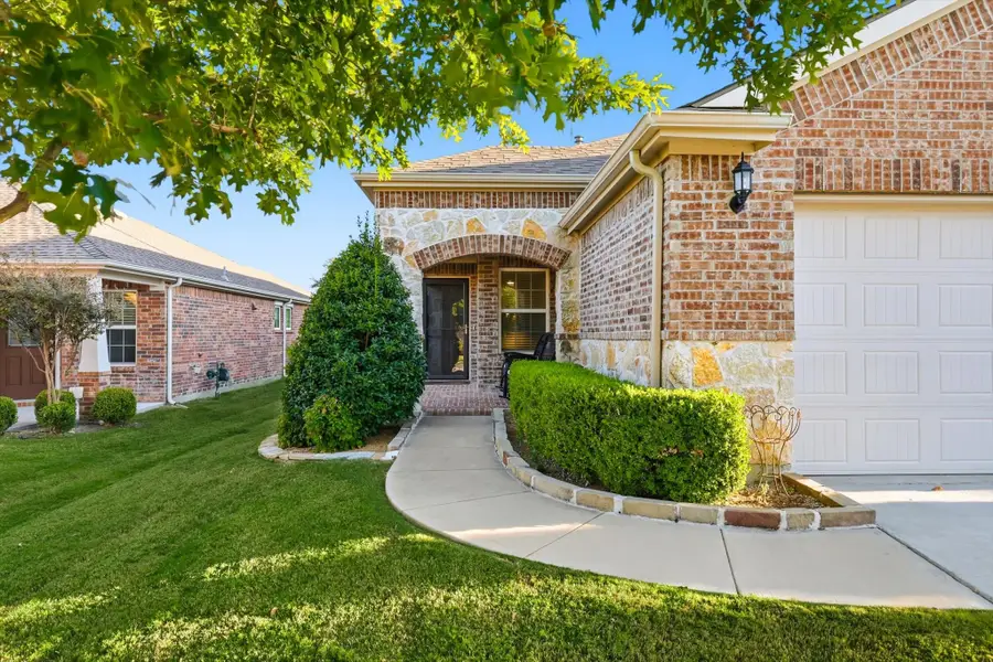 7992 Cool River Drive, Frisco, TX 75036 - Image #2