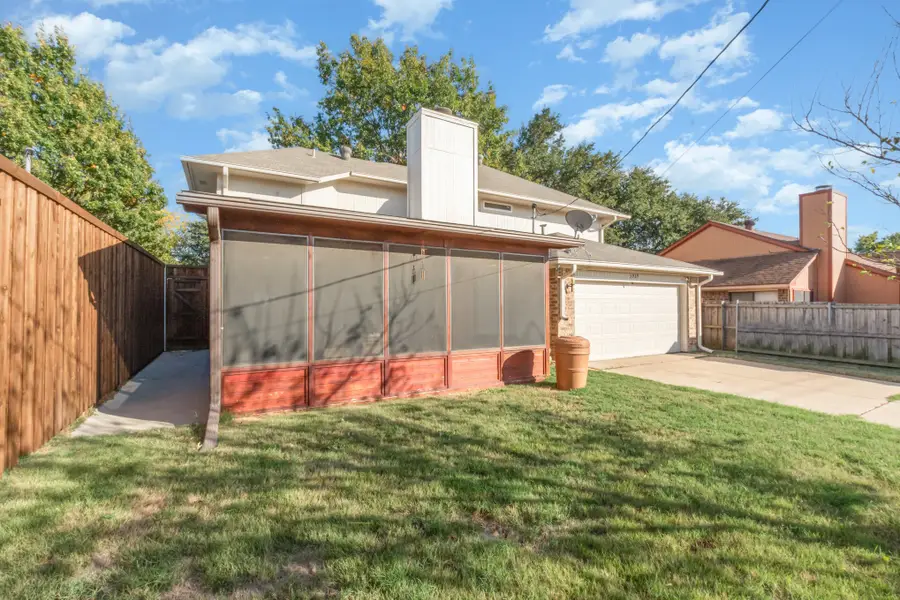 3929 Cochise Drive, Balch Springs, TX 75180 - Image #3