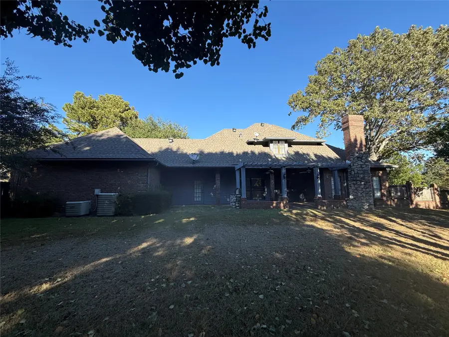 1606 Woodlands Drive, Tyler, TX 75703 - Image #2