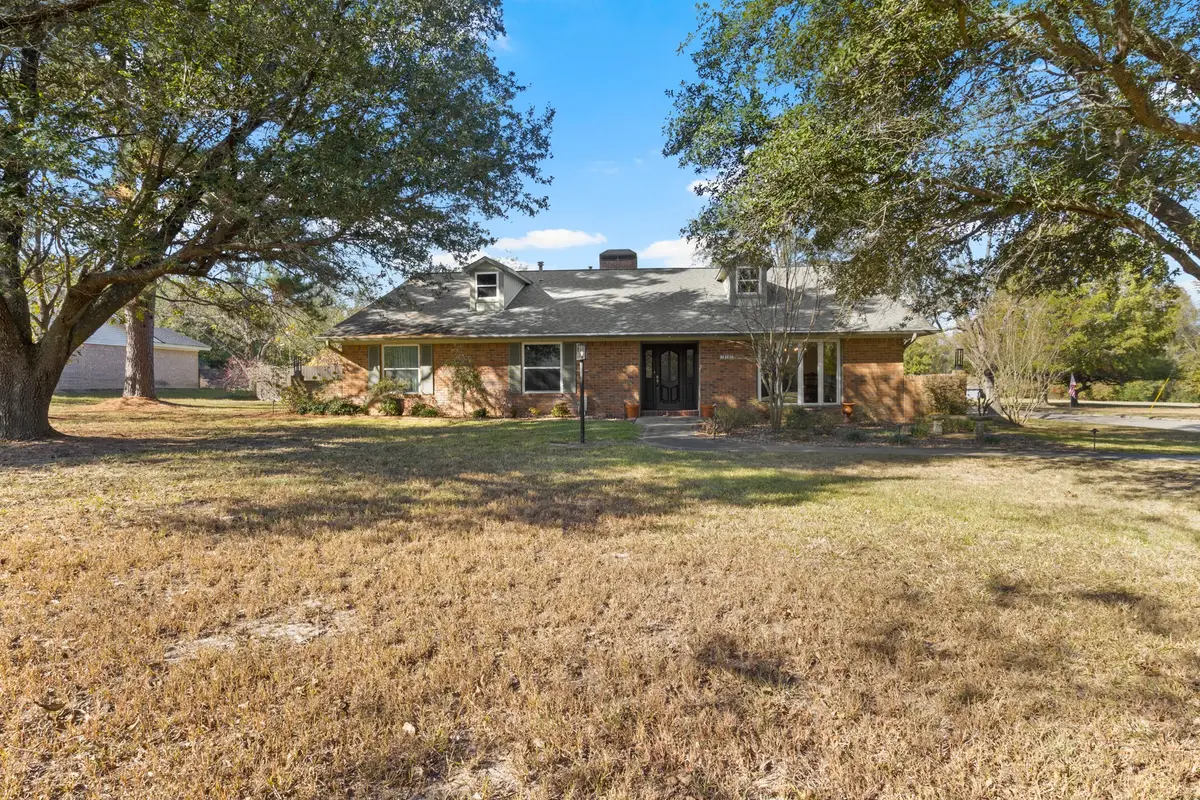 110 Magnolia Street, Pittsburg, TX 75686 - Image #1