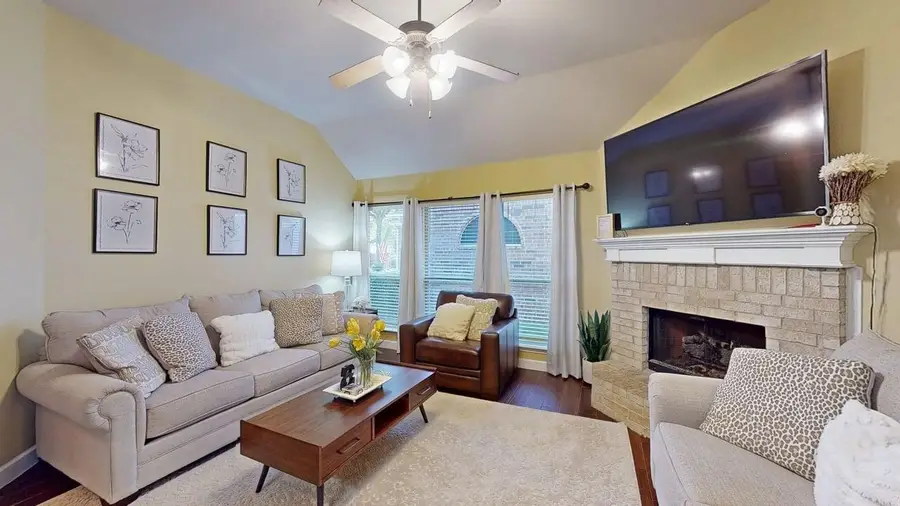 11400 Lockshire Drive, Frisco, TX 75035 - Image #3