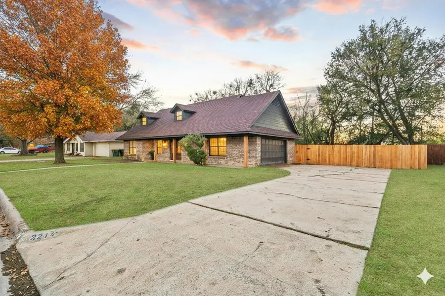 2214 Rex Cruse Drive, Sherman, TX 75092 - Image #3