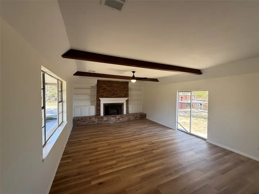 1102 Chilton Street, Weatherford, TX 76086 - Image #3