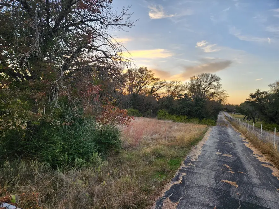 9349 Dickson Road, Fort Worth, TX 76179 - Image #3