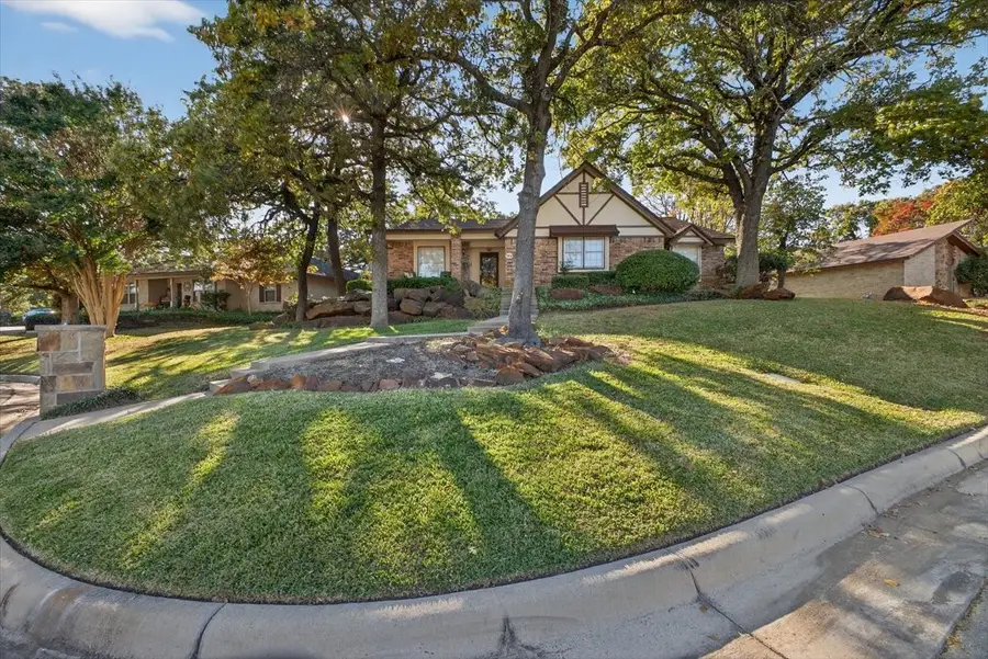 5112 Misty Wood Drive, Arlington, TX 76017 - Image #3