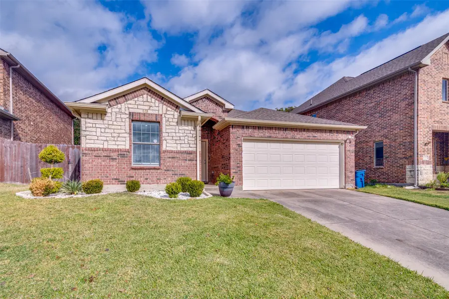 6714 Windward View Drive, Rowlett, TX 75088 - Image #2