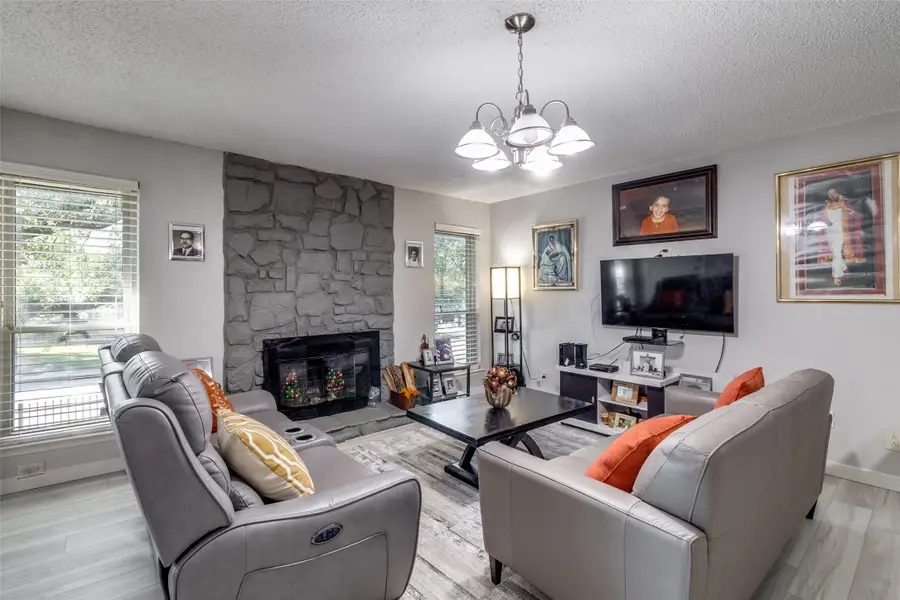 10650 Steppington Drive #206, Dallas, TX 75230 - Image #3