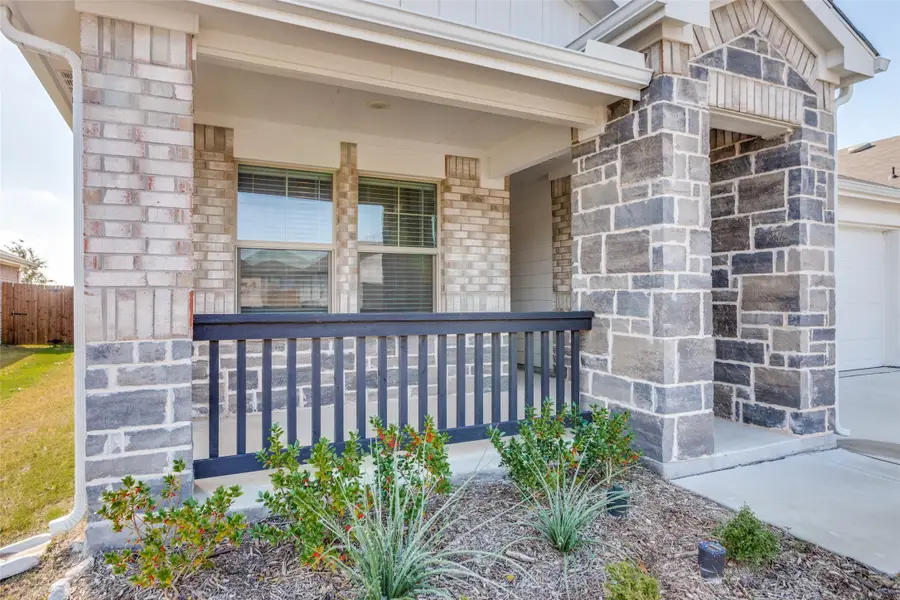 10937 Texanum Trail, Fort Worth, TX 76108 - Image #3