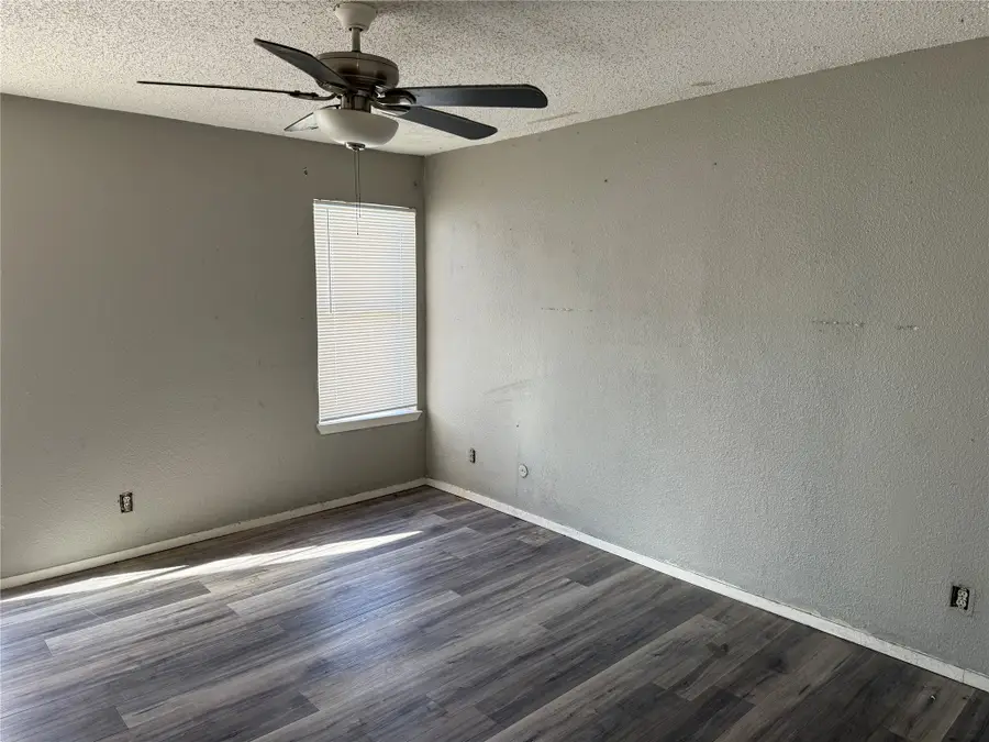 5502 Boca Raton Boulevard #428, Fort Worth, TX 76112 - Image #3