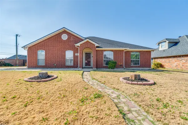 1501 Millbrook Drive, Midlothian, TX 76065