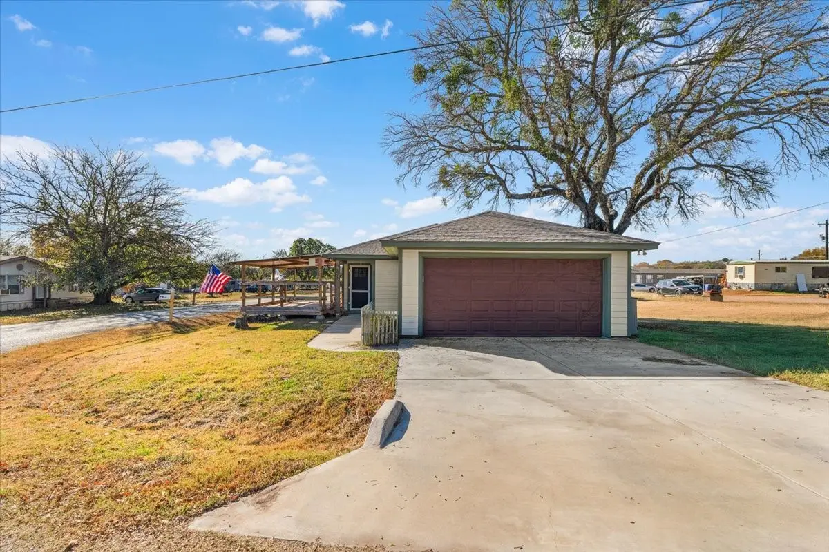 5532 Highview Drive, Granbury, TX 76048 - Image #1