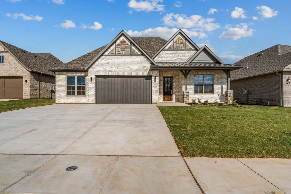 209 Cresta Circle, Keller, TX 76248 - Image #1
