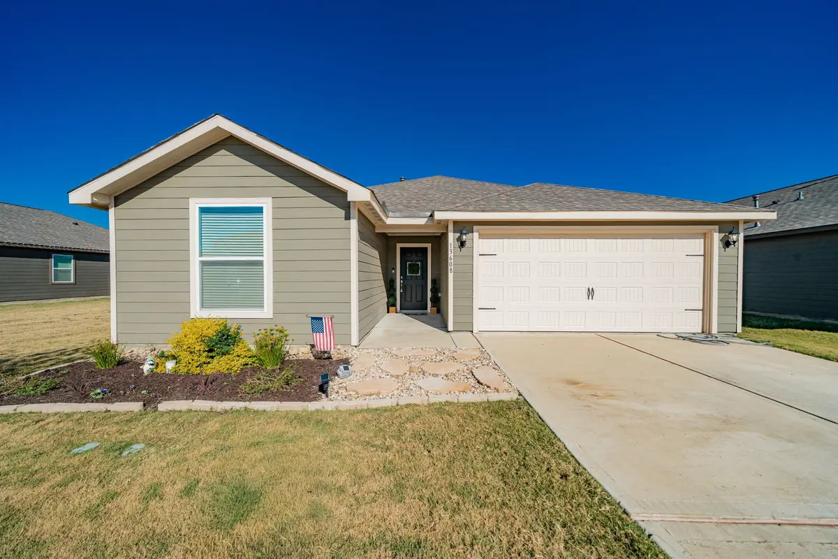 13608 Beaverhead Street, Ponder, TX 76259 - Image #1