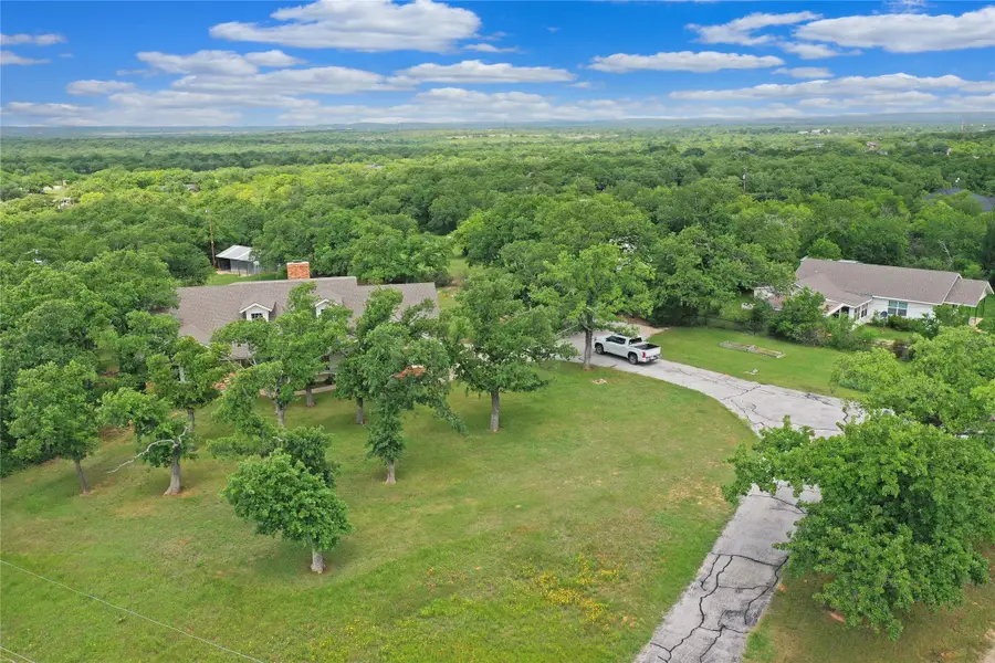 290 Burwick Road, Jacksboro, TX 76458 - Image #2