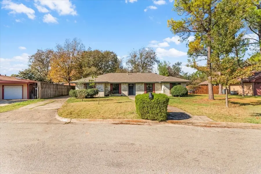 2211 Ascot Lane, Denton, TX 76209 - Image #2
