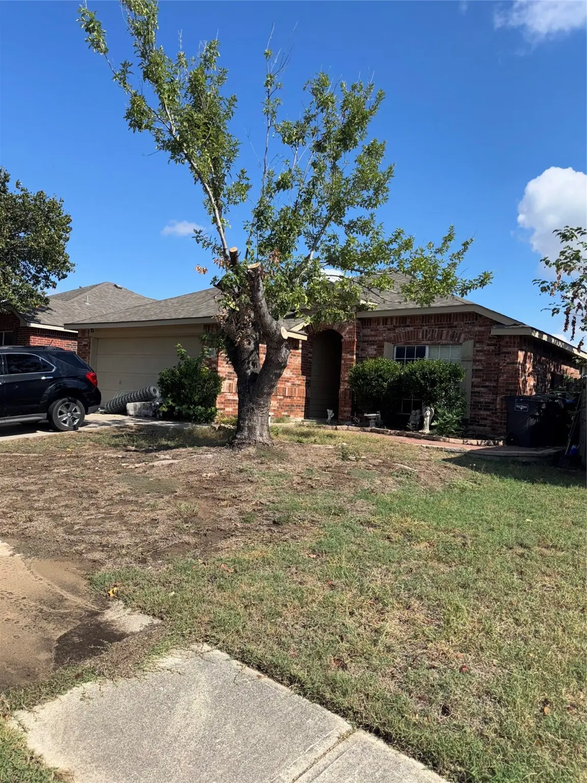 4712 Barnhill Lane, Fort Worth, TX 76135 - Image #1