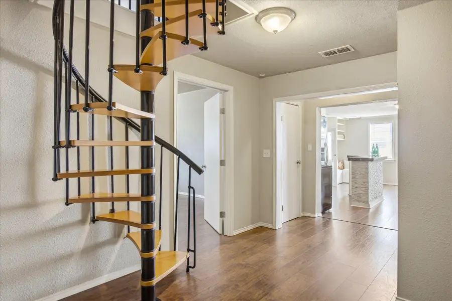 2707 Austin Drive, Granbury, TX 76048 - Image #3