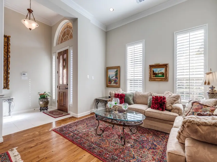 5217 Tennington Park, Dallas, TX 75287 - Image #3