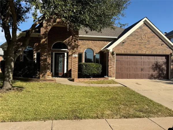 920 Chestnut Avenue, Burleson, TX 76028