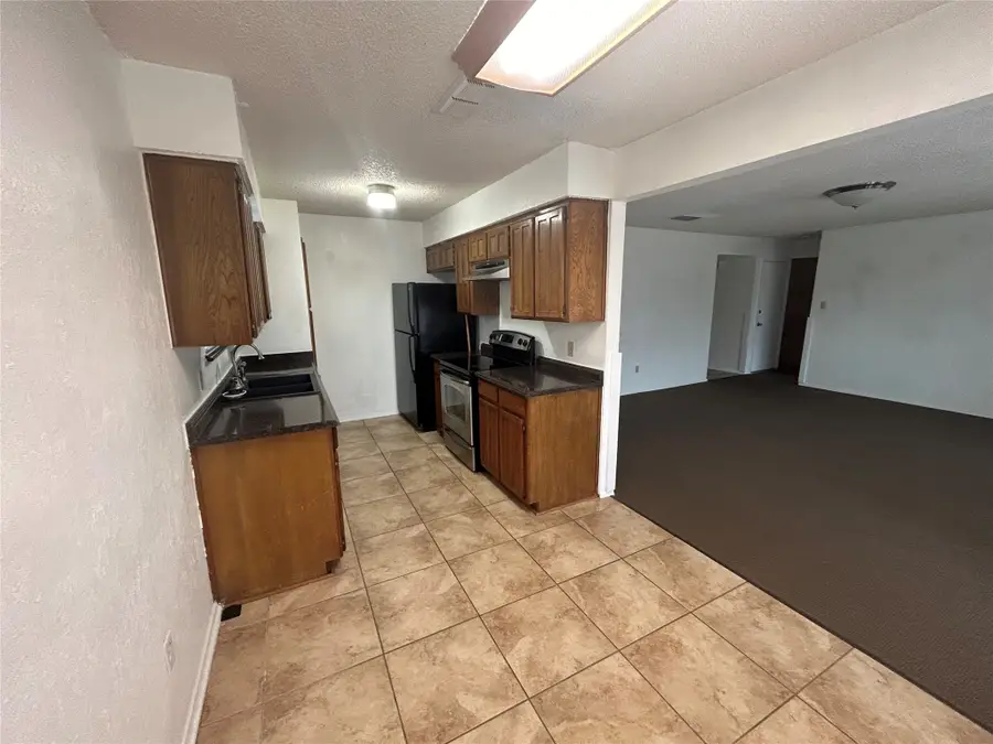 6245 Melinda Drive, Watauga, TX 76148 - Image #2