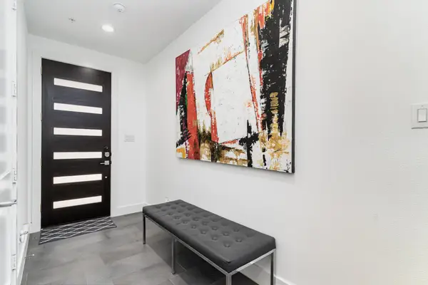 2239 Lovedale Avenue #105, Dallas, TX 75235