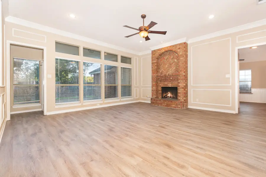 6315 Meadowmere Lane, Arlington, TX 76001 - Image #3