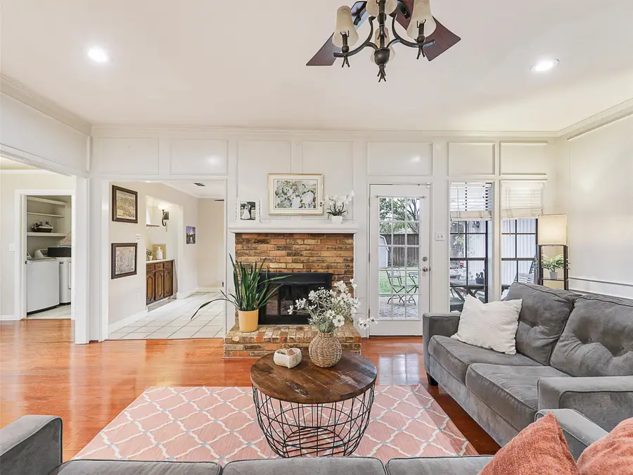 6601 Warm Breeze Lane, Dallas, TX 75248 - Image #2